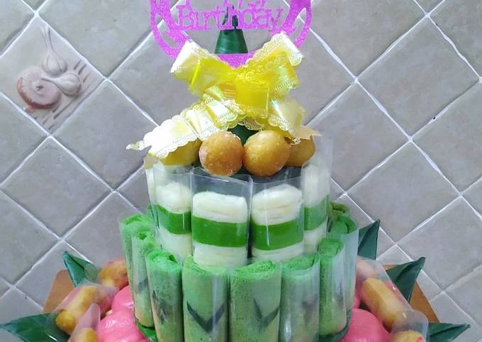 Resep Tumpeng Jajanan Pasar Oleh Ninik Kitchen Cookpad