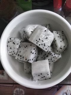 Hình của món Chè thanh long.