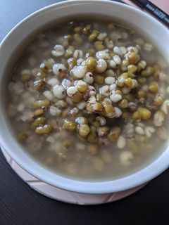 綠豆薏仁湯(Q綿不脫殼) 的食譜成品照片
