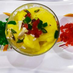 A picture of Mango kulfi.