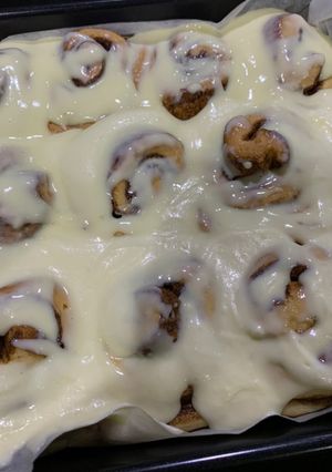 Foto resep Cinnamon Rolls with Cream Cheese Sauce