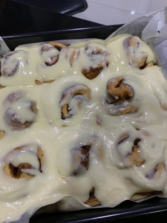 Cara Gampang Membuat Resep Cinnamon Rolls with Cream Cheese Sauce yang Lezat Anti Ribet, Mantap Sekali