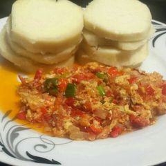A picture of Yam with egg sauce.