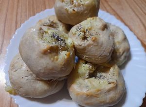 Una foto de Knishes de papa fáciles
