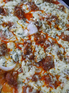 Una foto de Pizza casera de picadillo