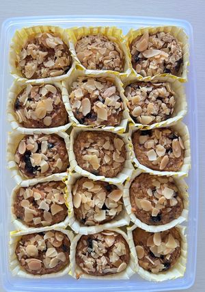 Foto resep Steam Banana Cheese Choco Muffin
