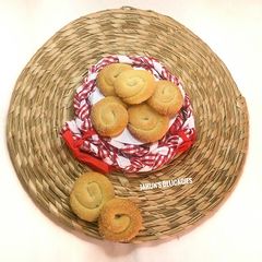 Coil Cookies A picture of Coil Cookies.