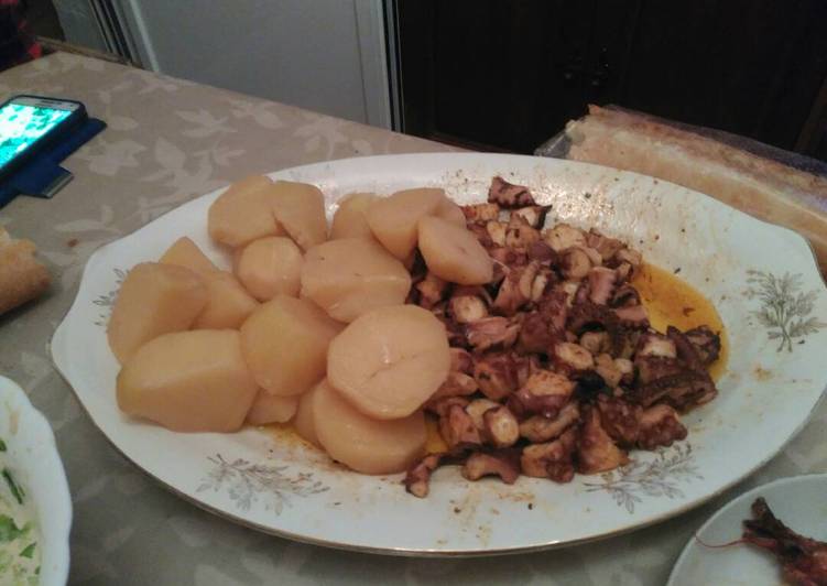 Pulpo a feira con cachelos