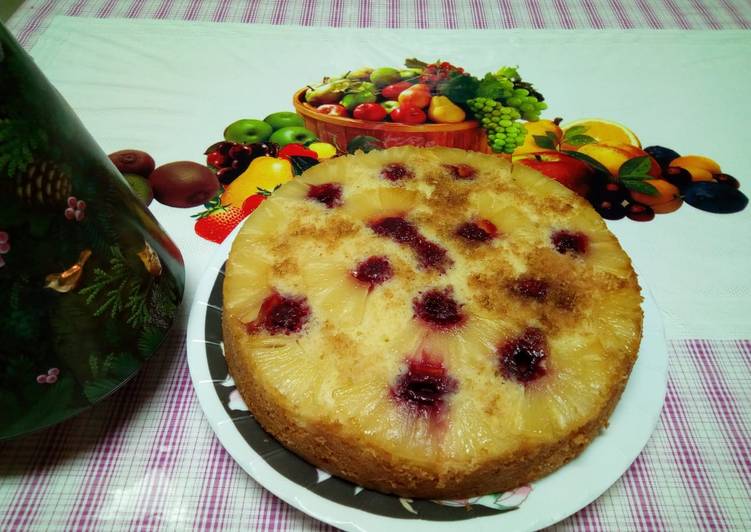 Pineapple Raspberry Upside Down Cake Pineapple Raspberry Upside Down Cake