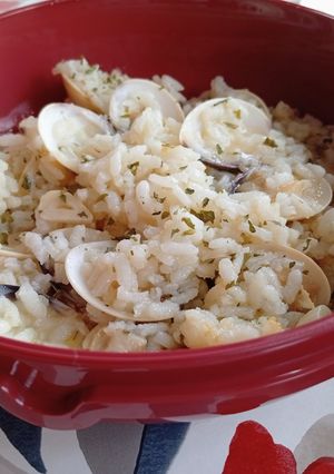 Una foto de Arroz Blanco con Almejas