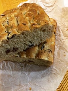 Φωτογραφία της συνταγής Ελιόψωμο σαν focaccia