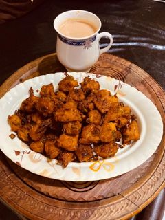 মুসুর ডালের পেঁয়াজ পকোড়া (musur daler peyaj pakora recipe in Bengali) রেসিপির প্রধান ছবি