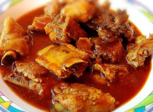 รูปของ ซี่โครงหมูตุ๋นน้ำแดง