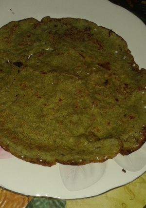A picture of Saboot moong dal cheela.