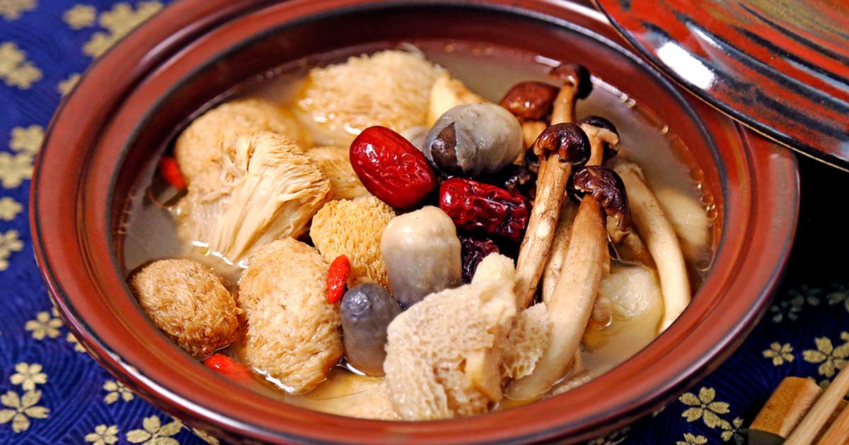 【竹笙料理大全】家常菜與創新做法，炒竹笙、燉湯食譜總彙