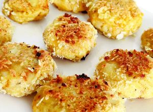 Une photo de ALOO TIKKIS(croquettes de pommes de terre)