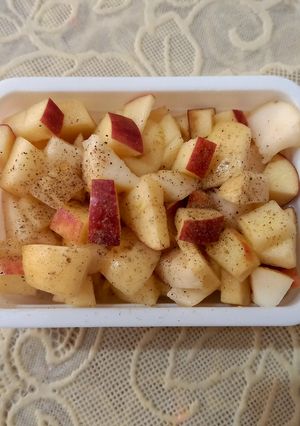 A picture of Fruit chat 🍎 🍌 🍐 🍎.