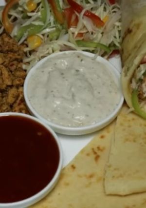 A picture of Chicken Shawarma Plate.
