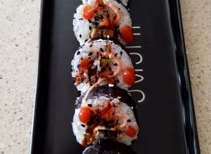 Una foto de Sushi