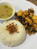 Nasi Bakmoy