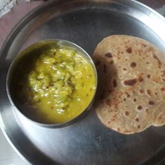 A picture of Drumstick Paratha.