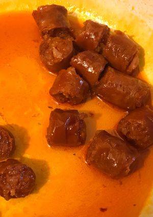 Una foto de Txistorra a la sidra, deliciosa tapa vasca