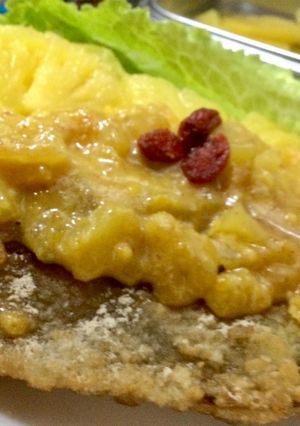 鳳梨鹹蛋鱈魚排 的食譜成品照片