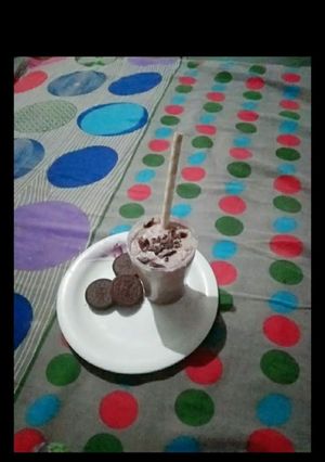 ओरिओ शेक (oreo shake recipe in Hindi) रेसिपी मुख्य फोटो
