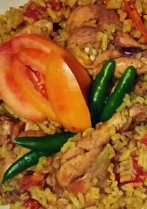 A picture of 1 pot Jhatpat Chicken Khichri with Lentil.