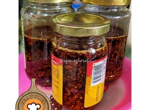 Gambar Garlic Chilli Oil with Dried Shrimp