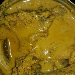 A picture of Quintessential Bhapa maach Steamed fish.