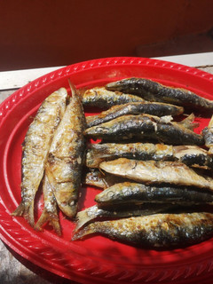 Una foto de Sardinas y boquerones a la plancha