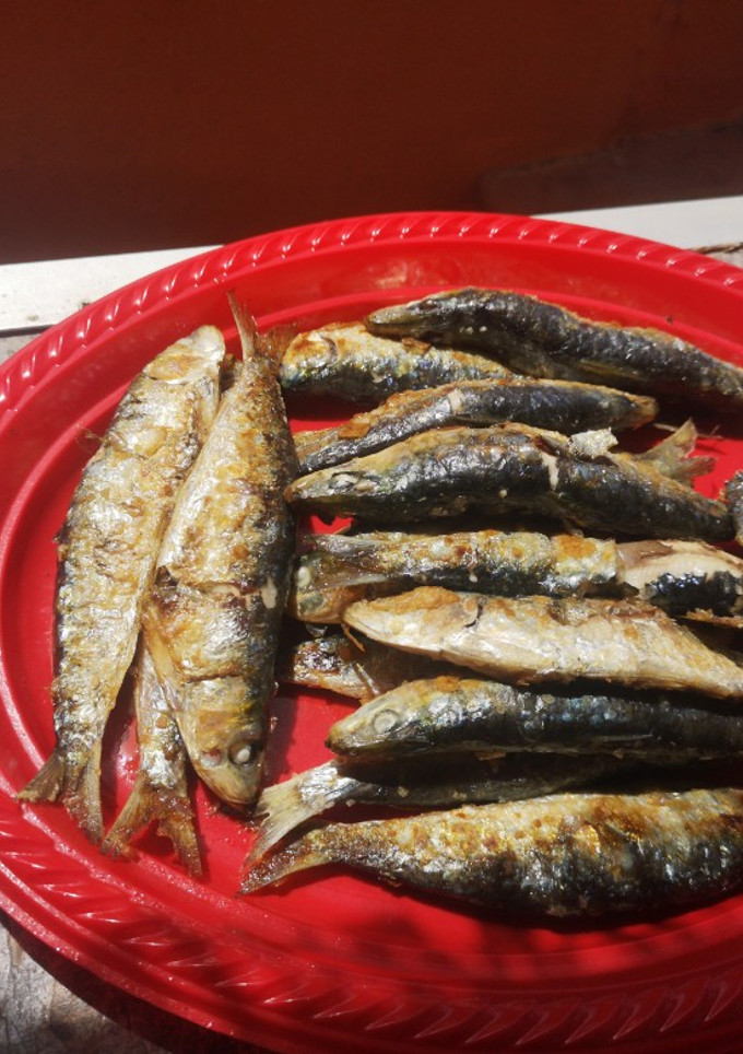 Una foto de Sardinas y boquerones a la plancha