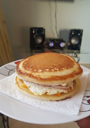 Una foto de Pancake Sándwich