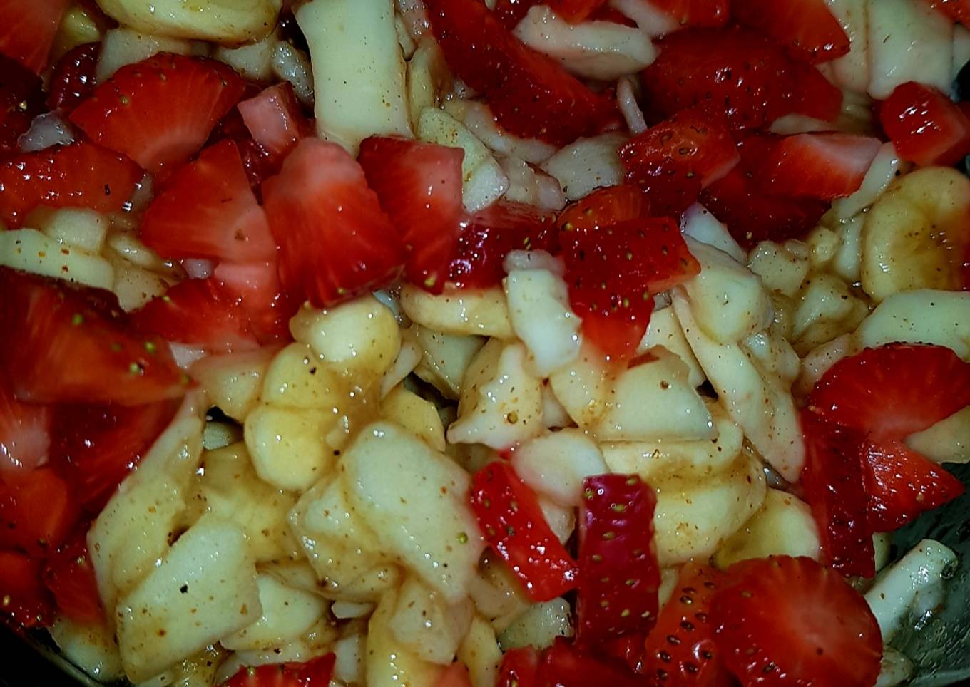 Strawberry fruit chaat