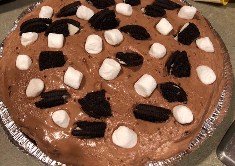 Step-by-Step Guide to Prepare Super Quick Homemade Chocolate mousse pie