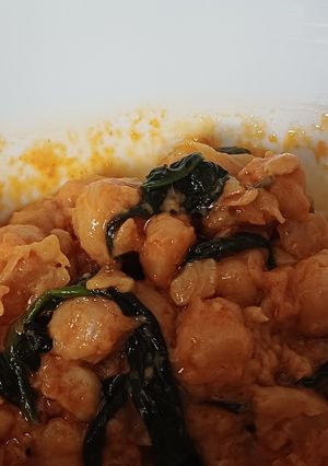 Una foto de Curry de garbanzos y espinacas