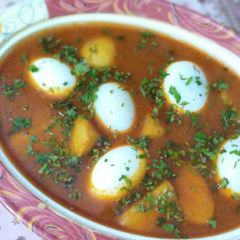 A picture of Aloo Anday Ka Salan.