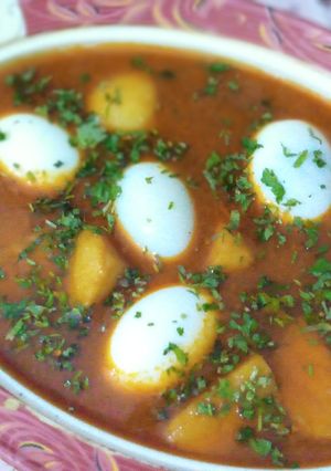 A picture of Aloo Anday Ka Salan.