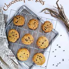 A picture of Chocochip Cookies.