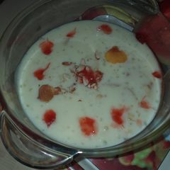 A picture of Sabu Dana fruit caster .
