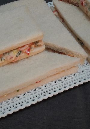 O poză a rețetei Sandwich cu ton.