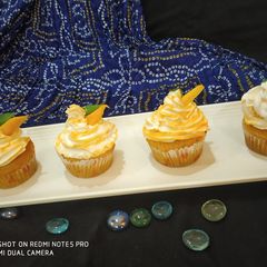 A picture of Mango Cupcake.