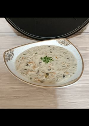 عکسی از دستور سوپ شیر و قارچ
