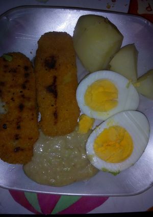 Una foto de La onda es la salsa de palta 🤤😋😋😋