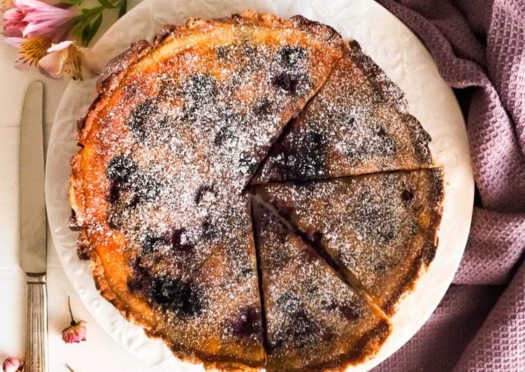Bolo de Queijo Creme e Mirtilos