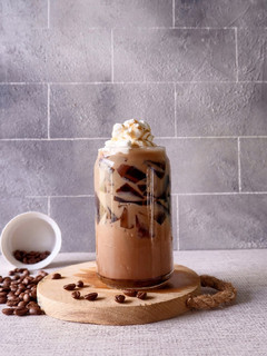 Foto resep Es kopi cincau with whipped cream