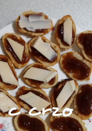 Una foto de Mermelada de cerveza y queso