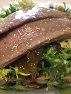 Una foto de Ensalada de ventresca