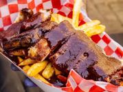 Una foto de ribs barbacoa facil